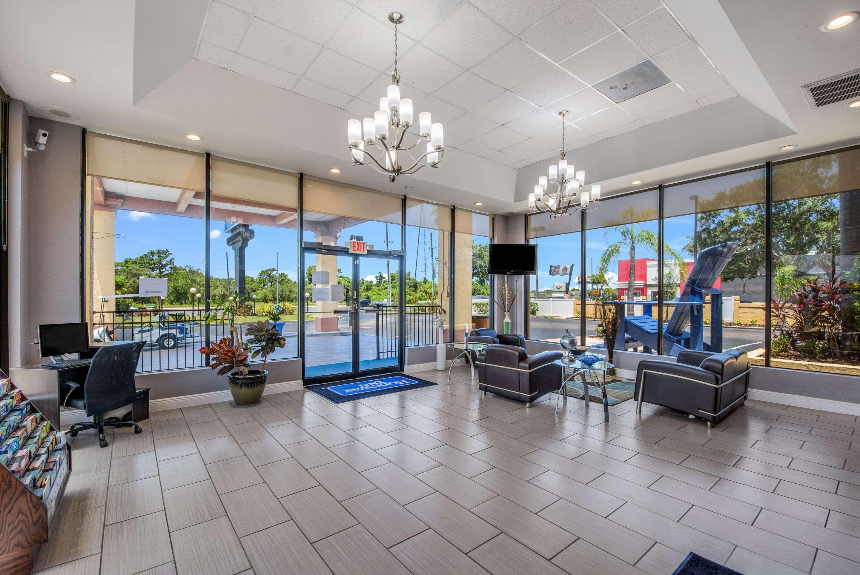 Rodeway Inn Port Richey North Exterior foto